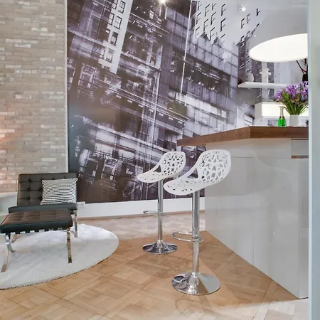 Bright Na Porici Apartment Prag